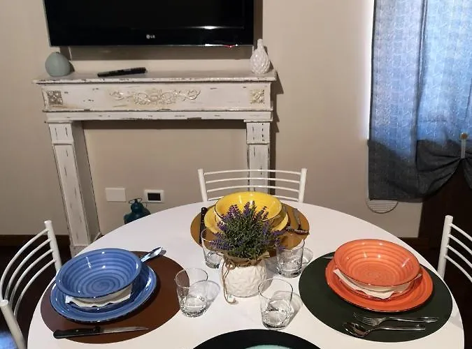 아파트 Borgo Fiore House *
